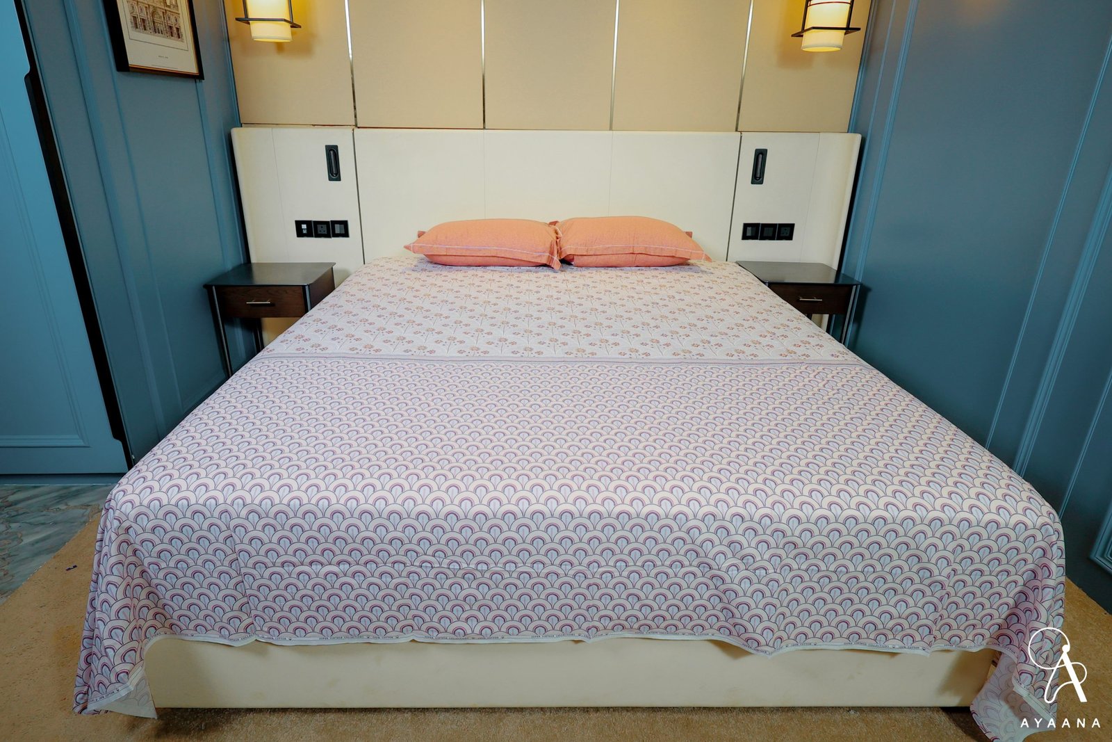 Bottega Bed Sheet along with 2 pillow cover