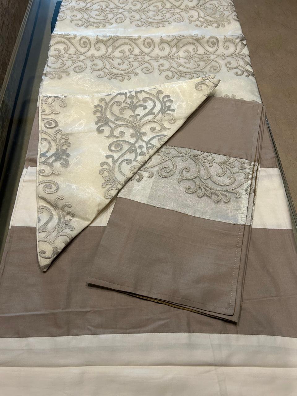 Ayaana Tissue Bed Sheet – Soft, Lightweight & Breathable | Premium Comfort for Single/Double Bed. - Image 5