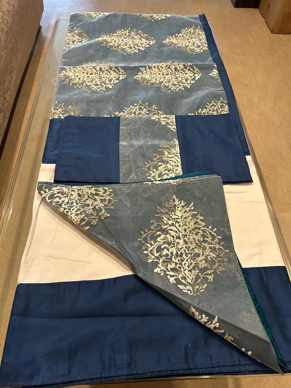 Ayaana Tissue Bed Sheet – Soft, Lightweight & Breathable | Premium Comfort for Single/Double Bed.